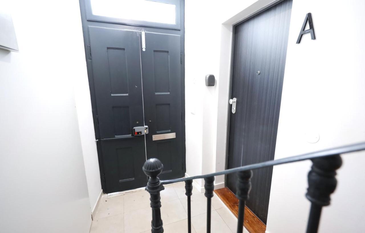 Apartment Ajuda Tagus Lisbon Exterior photo